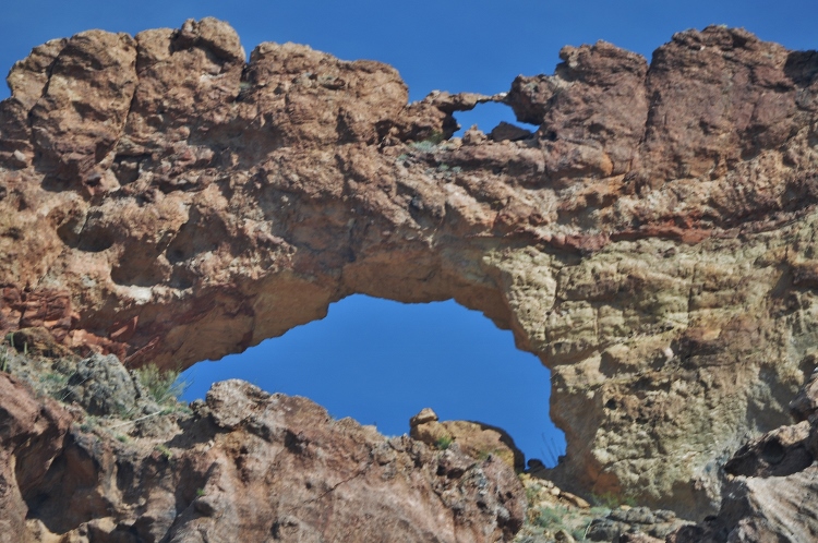 arch canyon trail